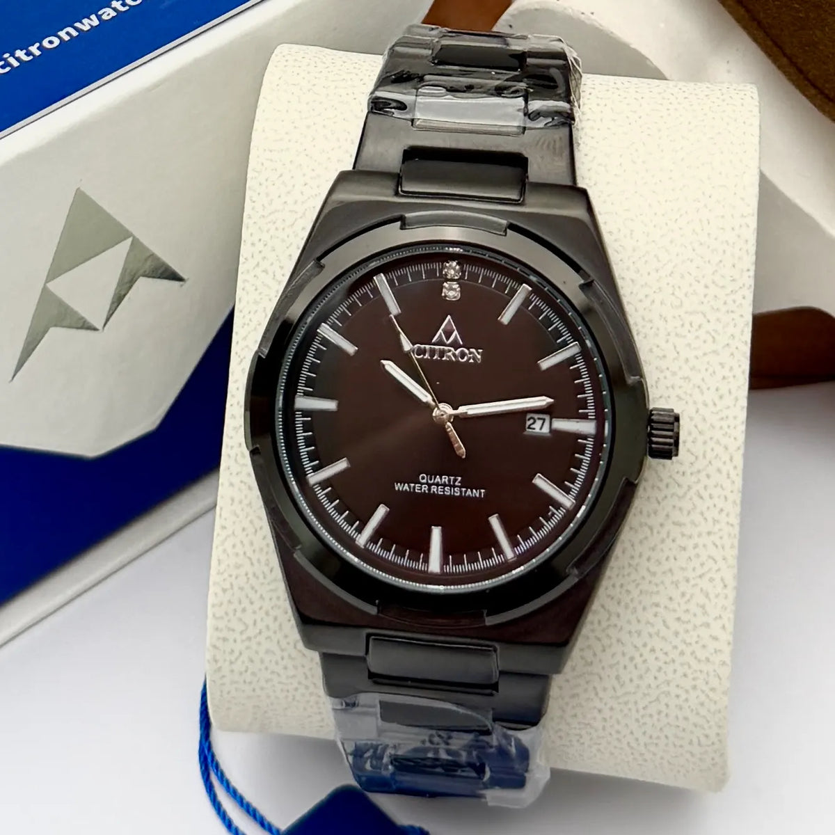 Citron CR-2510 men's round chain watch with date in Black