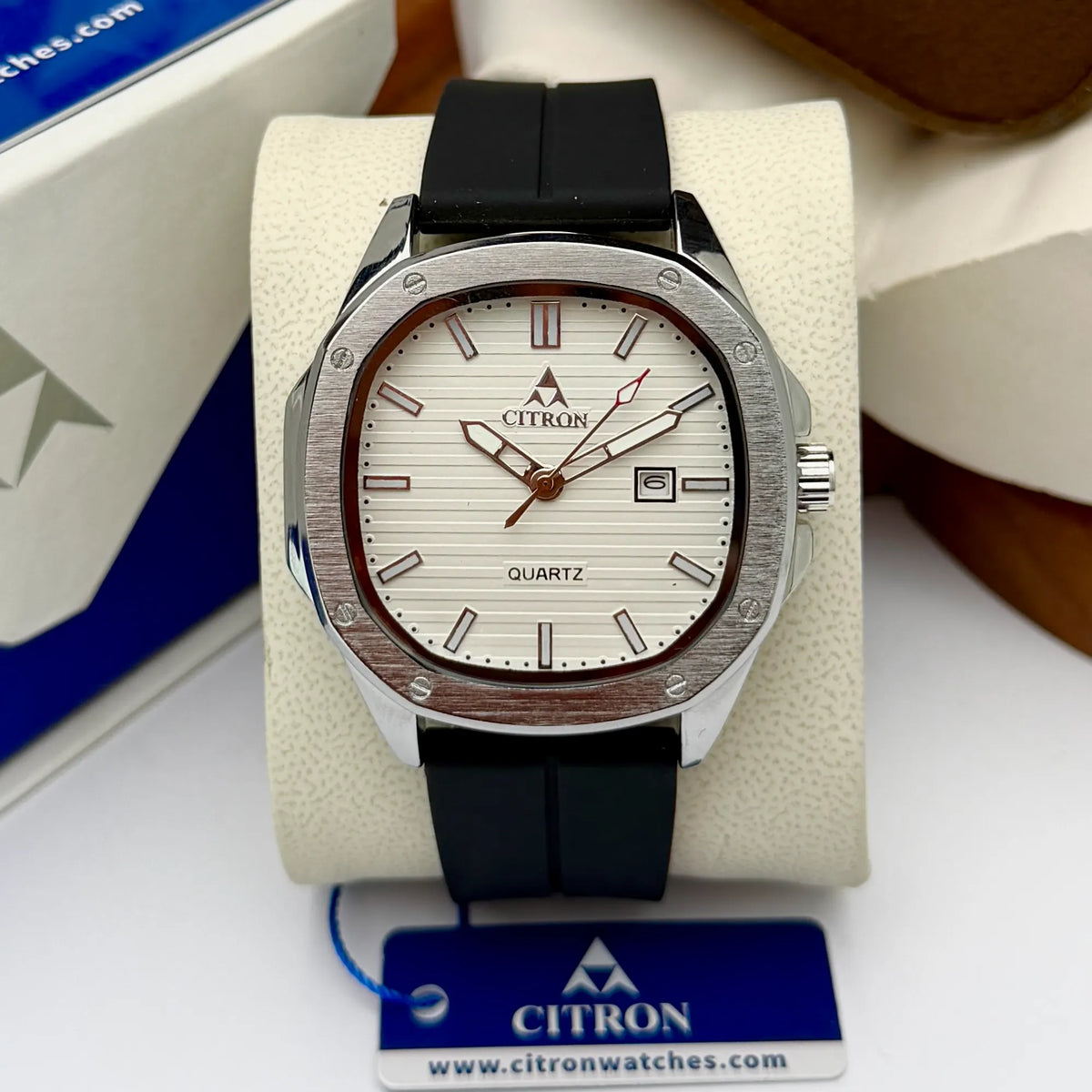 Citron CR-4027 men's PU strap watch with magnetic master lock in Silver White