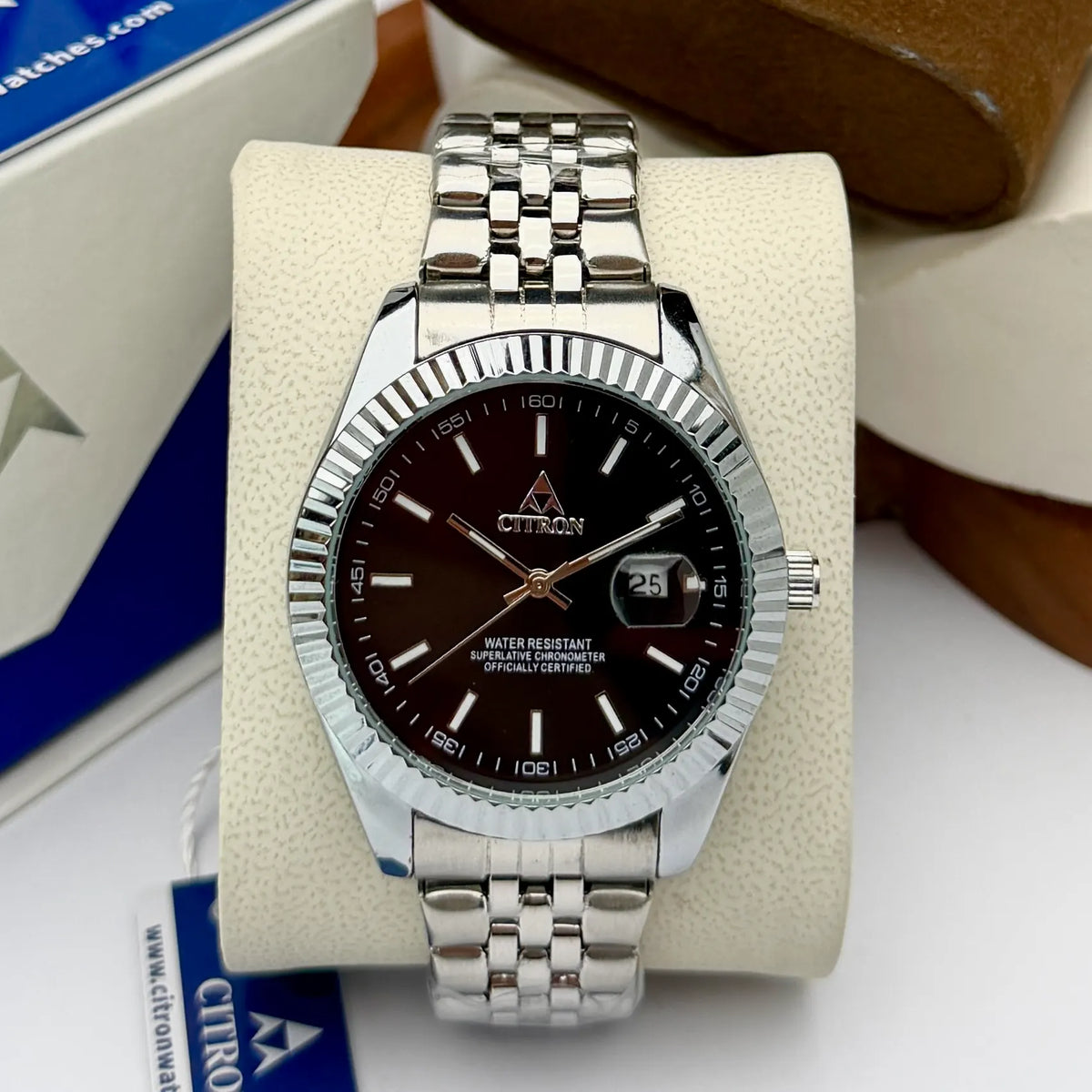 Citron CR-4014 men's fluted bezel chain watch with date in Silver Black